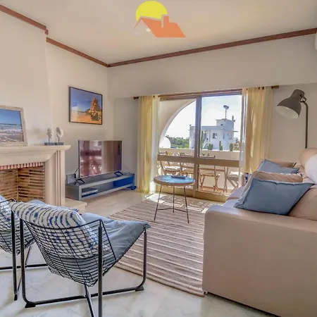 #007 Foxy W By Holidays * Albufeira